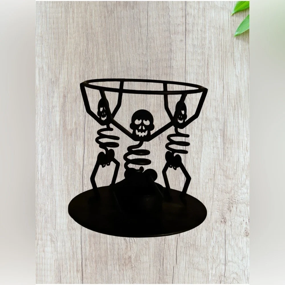 PartyLite Mr. Bones HALLOWEEN Aroma Melts Wax Warmer Retired P8603 Black Metal. - Picture 3 of 16